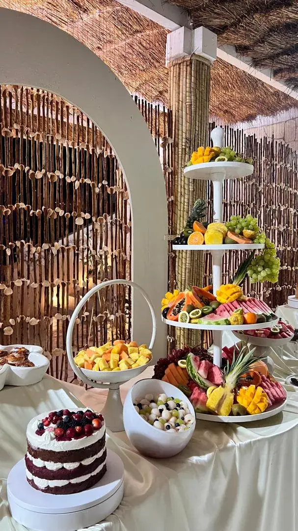 Présentoir de fruits frais